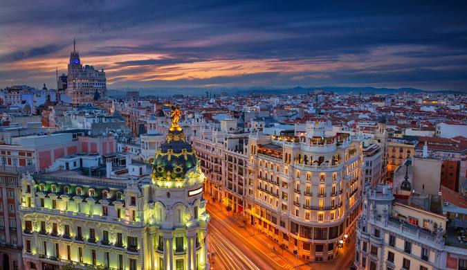 Vista panorâmica da Plaza Mayor em Madrid, Espanha.